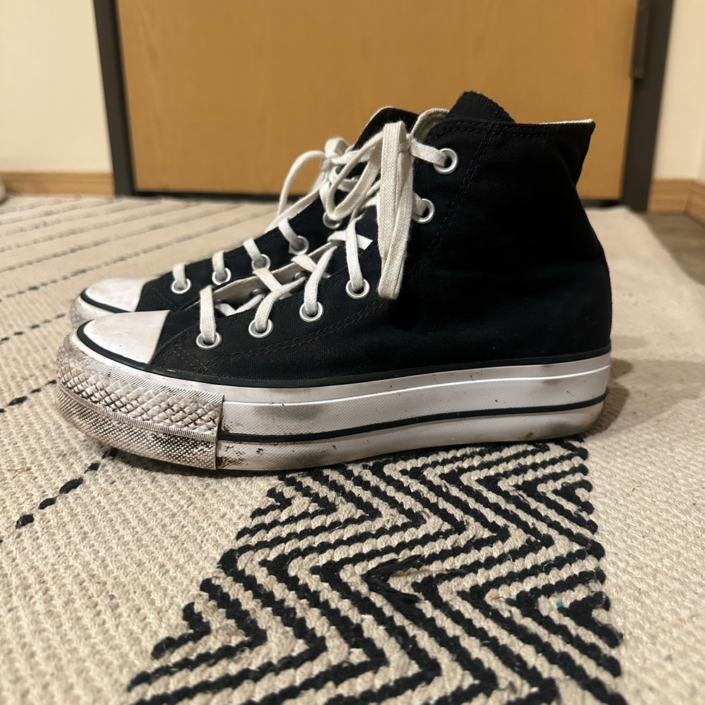 Converse Black and White Sneakers Classic Canvas Design